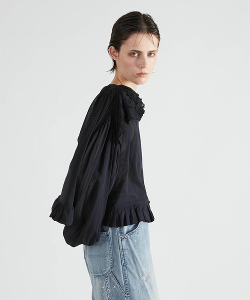 crinkle crinkle crinkle（クリンクルクリンクルクリンクル）の「【crinkle crinkle crinkle】scallop frill blouse/スカラップフリルブラウス（シャツ/ブラウス・レディース・ブラック/ホワイト・FREE）」の17枚目の写真