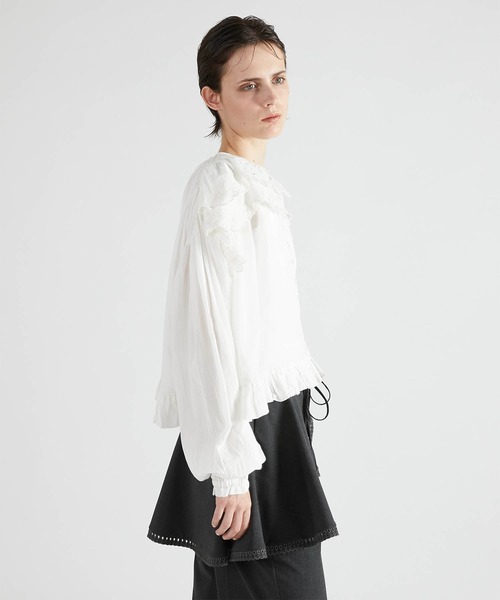 crinkle crinkle crinkle（クリンクルクリンクルクリンクル）の「【crinkle crinkle crinkle】scallop frill blouse/スカラップフリルブラウス（シャツ/ブラウス・レディース・ブラック/ホワイト・FREE）」の8枚目の写真