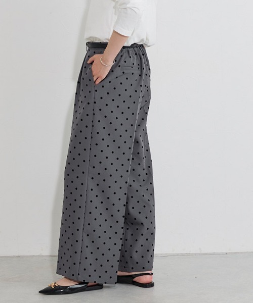 Pierrot（ピエロ）の「フロッキードットワイドパンツ（その他パンツ・レディース・ブラック/チャコール・L/M/PM）」の21枚目の写真