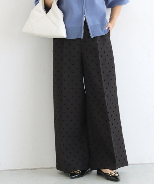 Pierrot（ピエロ）の「フロッキードットワイドパンツ（その他パンツ・レディース・ブラック/チャコール・L/M/PM）」の11枚目の写真