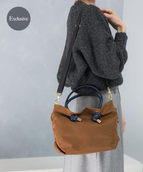 URBAN RESEARCH ROSSO WOMEN(アーバンリサーチ ロッソ)の「『一部別注カラー』VIOLA d’ORO BIANCA S(トートバッグ・レディース・ブラック/ブラウン系その他/ブラック系その他/ベージュ・SMALL)」の3枚目の写真