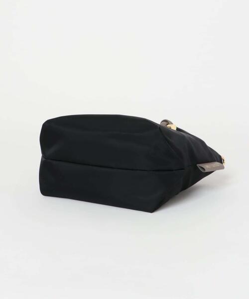 URBAN RESEARCH ROSSO WOMEN(アーバンリサーチ ロッソ)の「『一部別注カラー』VIOLA d’ORO BIANCA S(トートバッグ・レディース・ブラック/ブラウン系その他/ブラック系その他/ベージュ・SMALL)」の12枚目の写真