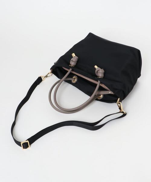 URBAN RESEARCH ROSSO WOMEN(アーバンリサーチ ロッソ)の「『一部別注カラー』VIOLA d’ORO BIANCA S(トートバッグ・レディース・ブラック/ブラウン系その他/ブラック系その他/ベージュ・SMALL)」の11枚目の写真