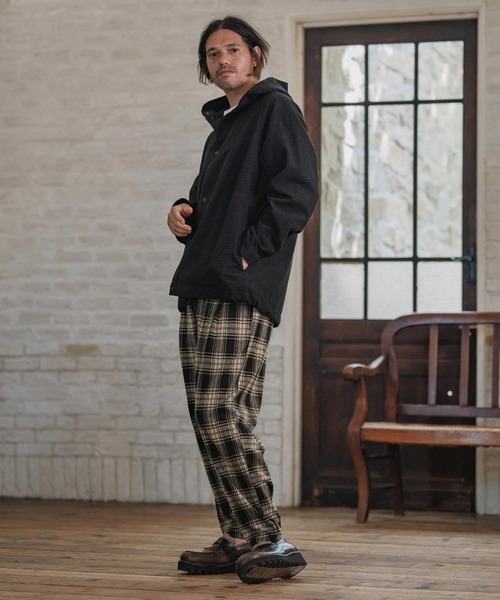 CAMBIO(カンビオ)の「mp14203-Check Ponti Tapered Pants テーパードパンツ(A57025cmb)(その他パンツ・メンズ・ブラック/ネイビー・S/M/L)」の8枚目の写真