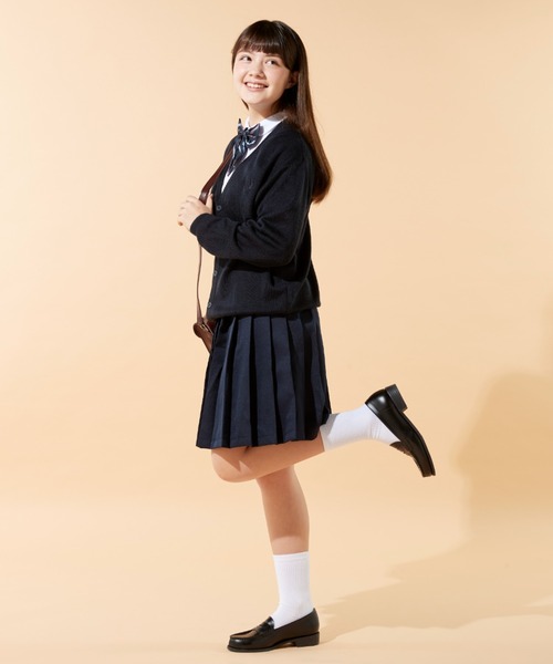 repipi armario(レピピ アルマリオ)の「スクールカーディガン(カーディガン/ボレロ・キッズ・ネイビー/ブラック/グレー・160/150/140)」の4枚目の写真