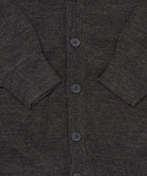 repipi armario(レピピ アルマリオ)の「スクールカーディガン(カーディガン/ボレロ・キッズ・ネイビー/ブラック/グレー・160/150/140)」の16枚目の写真