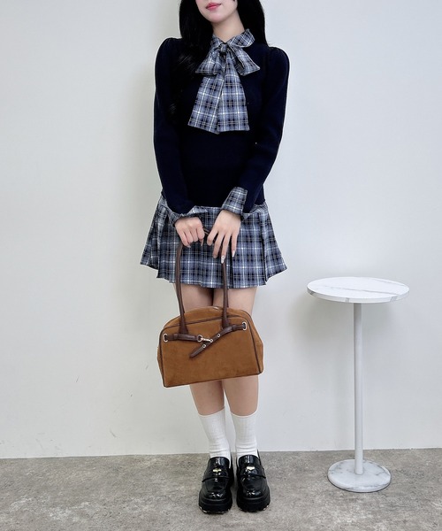 INGNI（イング）の「チェック柄ボウタイシャツドッキングニットワンピース（ワンピース・レディース・ブラック×ブラック/ネイビー系/ブラウン系7・M）」の17枚目の写真