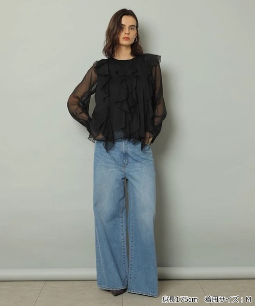 24年製【未使用】カデュネ／CADUNE オーガンギャザーチュニック 黒 フリル CADUNE（カデュネ）の「オーガンギャザーチュニック（シャツ