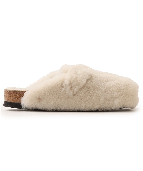 BIRKENSTOCK(ビルケンシュトック)の「BIRKENSTOCK BOSTON BIG BUCKLE TEDDY EGGSHELL LAF / ビルケンシュトック ボストン ビッグ バックル テディ エッグシェル LAF(サンダル・レディース・ホワイト・23.0cm/24.0cm/24.5cm/25.0cm)」の5枚目の写真