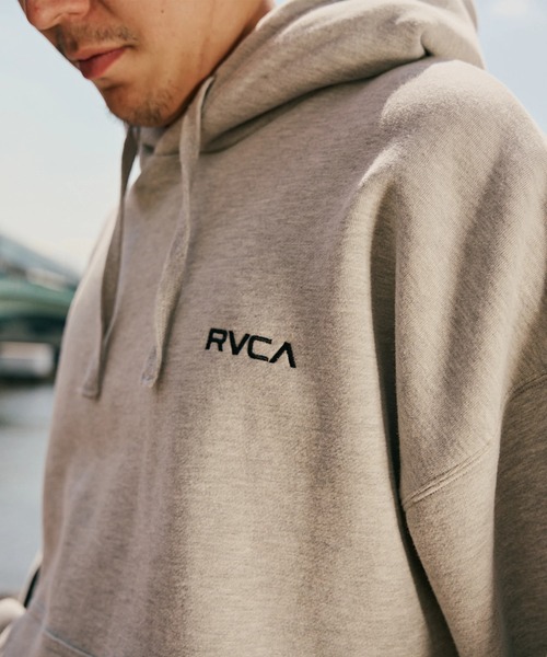 RVCA（ルーカ）の「RVCA メンズ BACK SIDE ARCH RVCA HD パーカー 【2025年秋冬モデル】 @autumn/ルーカバックデザインビッグロゴプルオーバーパーカー・フーディー（パーカー・メンズ・ベージュ系その他/ブラック/クリーム/ヘザーグレー・SMALL/MEDIUM/LARGE/X-LARGE）」の10枚目の写真
