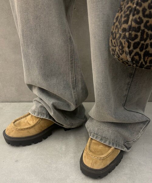 WHO'S WHO gallery（フーズフーギャラリー）の「【SLOPPY】COLOR-BLOCKED PLATFORM LOAFERS（ローファー・レディース・ブラック/ブラウン/キャメル/ブラック系その他/ブラウン系その他/サンドベージュ・MEDIUM/LARGE/X-LARGE）」の11枚目の写真