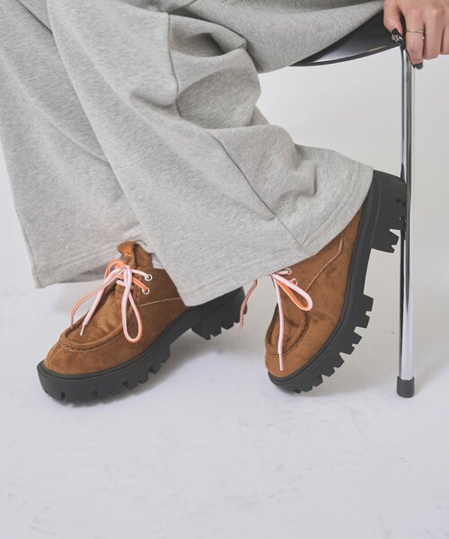 WHO'S WHO gallery（フーズフーギャラリー）の「【SLOPPY】COLOR-BLOCKED PLATFORM LOAFERS（ローファー・レディース・ブラック/ブラウン/キャメル/ブラック系その他/ブラウン系その他/サンドベージュ・MEDIUM/LARGE/X-LARGE）」の15枚目の写真