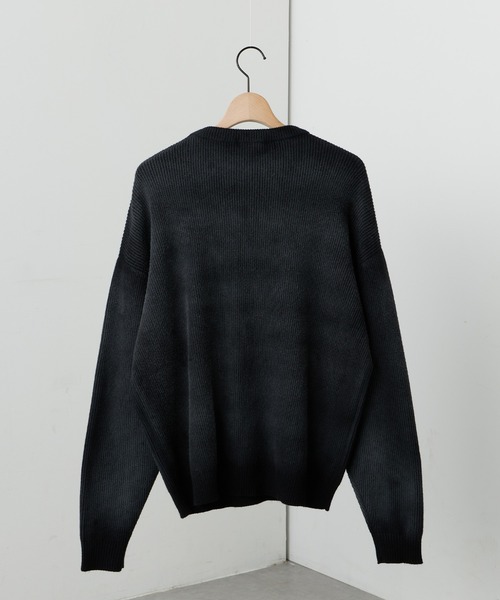 Alfred Alex（アルフレッドアレックス）の「【Alfred Alex】ヴィンテージライク ラバースプレー加工 オーバーサイズリブニット（ニット/セーター・メンズ・ブラック/ネイビー/レッド/グレー・L/M）」の7枚目の写真