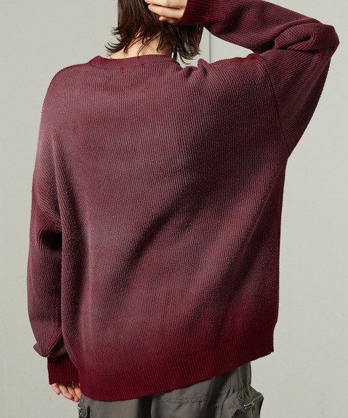 Alfred Alex（アルフレッドアレックス）の「【Alfred Alex】ヴィンテージライク ラバースプレー加工 オーバーサイズリブニット（ニット/セーター・メンズ・ブラック/ネイビー/レッド/グレー・L/M）」の5枚目の写真