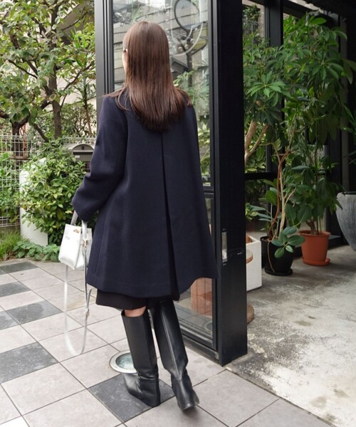 NOLLEY'S（ノーリーズ）の「ブローチ付きAラインノーカラーコート