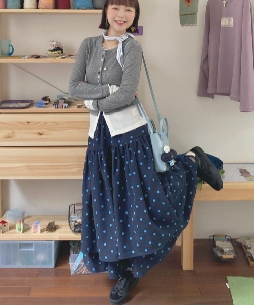 gossip!ロサンゼルス(ゴシップロサンゼルス)の「【Y2Kガーリー】レトロ配色ドットティアードスカート(スカート・レディース・ブルー/ブラウン・M)」の13枚目の写真
