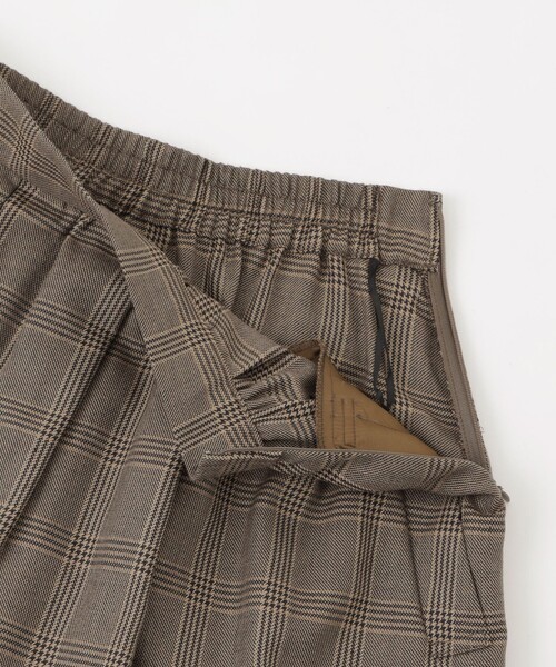 CAST:（キャストコロン）の「【CAST COLON】タックギャザーチェックスカート（スカート・レディース・グレー/ベージュ・S/M/L）」の12枚目の写真