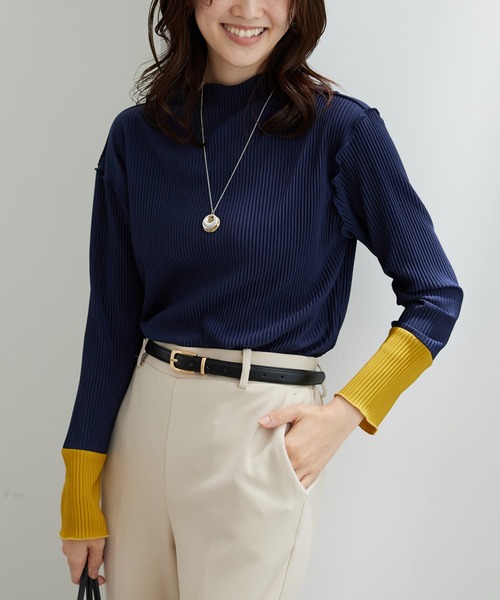 BELLUNA PLUS（ベルーナ）の「プリーツ素材配色デザインプルオーバー（Tシャツ/カットソー・レディース・ブラック系/ボルドー/ネイビー系・LARGE/X-LARGE/MEDIUM）」の13枚目の写真