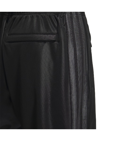 adidas（アディダス）の「アディダス adidas Staygoldレギュラーフィット フルレングス オープンヘム トラックパンツ（その他パンツ・メンズ・ブラック×ブラック/ホワイト×ゴールド/ブラック×ゴールド・S/M/L/LL/3L）」の11枚目の写真