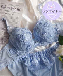 ⭐︎高級フランス⭐︎PASSIONATA 綺麗なブルーのノンワイヤー