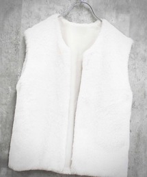 SHISKY（シスキー）の「フェイクファーベスト（ベスト）」