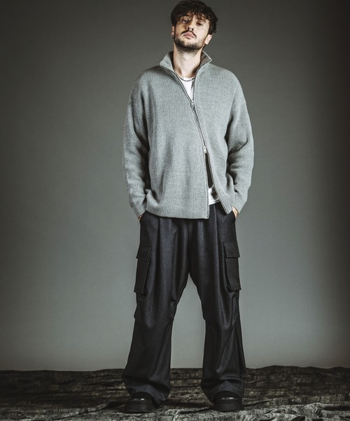 NO ID.（ノーアイディ）の「【NO ID.】Asymmetry Drivers Knit Cardigan / アシンメトリー ドライバーズ ニット カーディガン（ニット/セーター・メンズ・ブラック/その他23/グレー・ONE SIZE）」の6枚目の写真