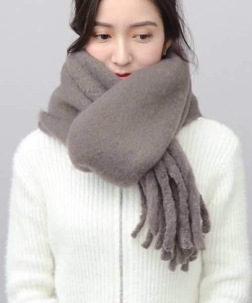 美品　マッシモレベッキ　マフラー 銀座店限定！来週、マフラーのギフトラッピングフェアを開催予定です