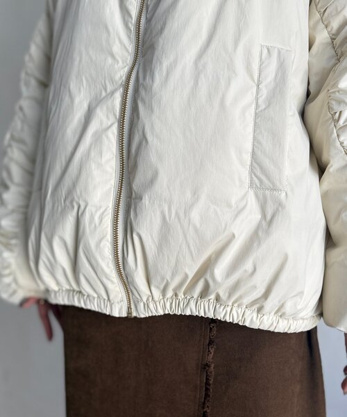 Chez toi(シェトワ)の「ティアードギャザーダウン(ダウンジャケット/コート・レディース・アイボリー/ブラック・FREE)」の15枚目の写真