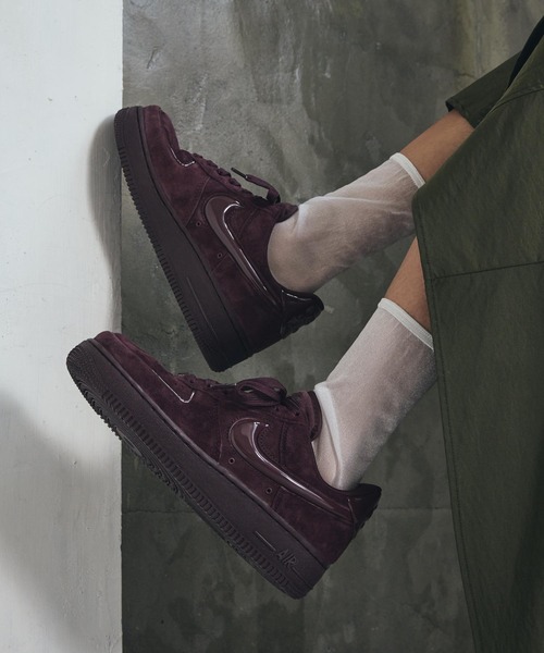 [ナイキ] エア フォース 1 '07 [W AIR FORCE 1 '07] バーガンディクラッシュ/ブラック HV4406-600 セール】ナイキ エア フォース 1 '07 ウィメンズシューズ / Nike Air