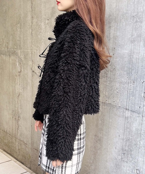 INGNI（イング）の「リボン付スタンドボアブルゾン（ブルゾン・レディース・アイボリー/ブラック/ベージュ・M）」の13枚目の写真