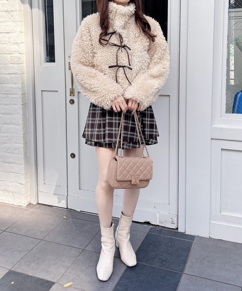 INGNI（イング）の「リボン付スタンドボアブルゾン（ブルゾン・レディース・アイボリー/ブラック/ベージュ・M）」の21枚目の写真