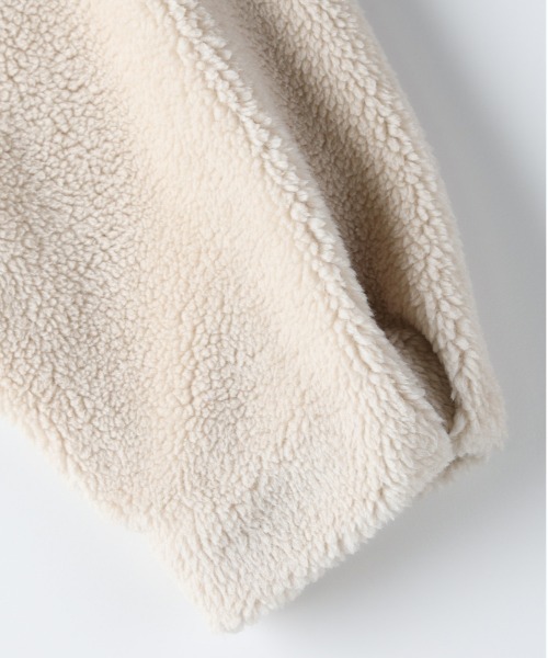 Right-on（ライトオン）の「【HONEYSUCKLE ROSE】マルチWAYボアジャケット (保温性/リラックスシルエット/軽量デザイン/トレンド感)（その他アウター・レディース・ブラウン/ライトベージュ・L/M）」の5枚目の写真