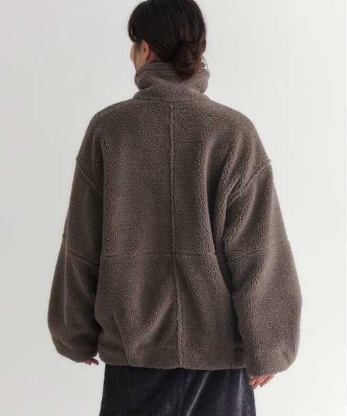 Right-on（ライトオン）の「【HONEYSUCKLE ROSE】マルチWAYボアジャケット (保温性/リラックスシルエット/軽量デザイン/トレンド感)（その他アウター・レディース・ブラウン/ライトベージュ・L/M）」の13枚目の写真