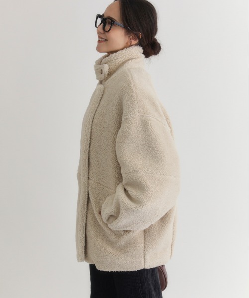 Right-on（ライトオン）の「【HONEYSUCKLE ROSE】マルチWAYボアジャケット (保温性/リラックスシルエット/軽量デザイン/トレンド感)（その他アウター・レディース・ブラウン/ライトベージュ・L/M）」の17枚目の写真