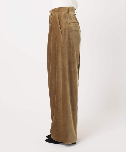 journal standard L'essage（ジャーナルスタンダードレサージュ）の「《追加4》ストレッチコーデュロイ 2タックパンツ（その他パンツ・レディース・ブラウン系その他・36/38/40）」の17枚目の写真