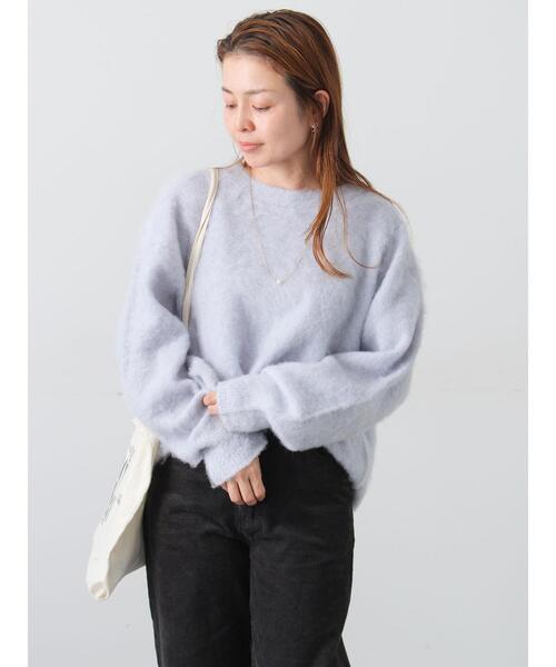 Lugnoncure（ルノンキュール）の「起毛クルーネックニット（ニット/セーター・レディース・ベージュ/ピンク/ブラック/ブルー/グレー・F）」の3枚目の写真