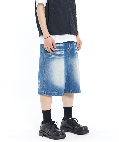 KICHUL(キチョル)の「DEEP-SEA BERMUDA DENIM PANTS (BLUE)(その他パンツ・レディース・その他・LARGE/MEDIUM/SMALL)」の1枚目の写真