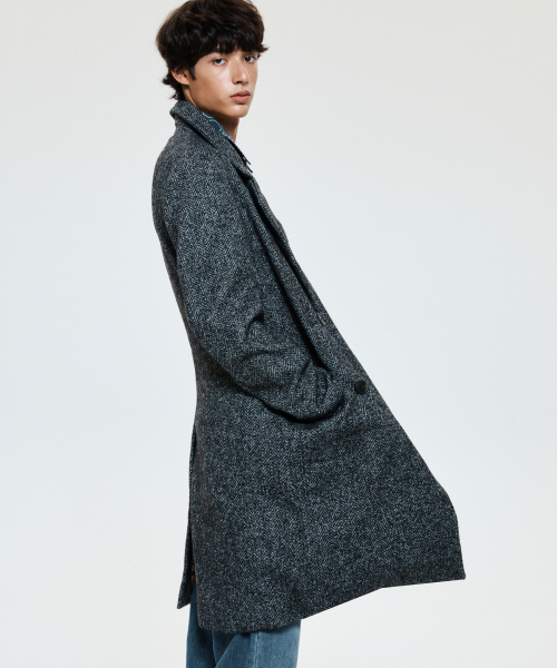 UNTAGE(アンテージ)の「ウールヘリンボーンコート(ユニセックス)_UTO-FB29(チェスターコート・メンズ・その他・MEDIUM/LARGE)」の2枚目の写真
