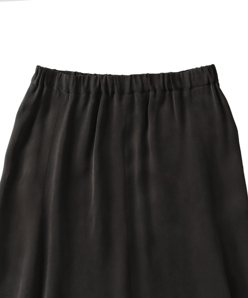 DRESSLAVE（ドレスレイブ）の「cupro panel flare skirt(キュプラパネルフレアスカート)（スカート・レディース・グレー/ホワイト・38）」の12枚目の写真