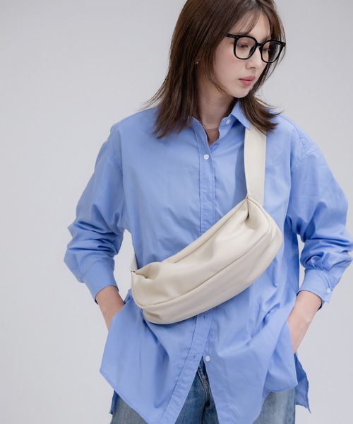 enlit(エンリット)の「【 enlit 】 ソフト ワンショルダー ボディーバッグ / ショルダーバッグ(ショルダーバッグ・レディース・アイボリー/ブラック/アッシュブラウン/ブラウン・FREE)」の9枚目の写真