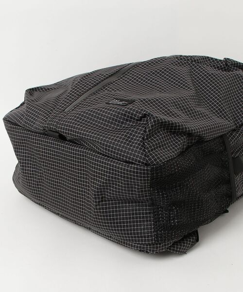 FAT(エフエイティー)の「X-HOLE(バックパック/リュック・メンズ・ブラック・ONE SIZE)」の3枚目の写真