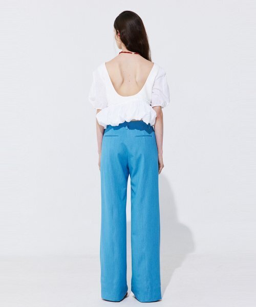 WNDERKAMMER(ブンダーカンマー)の「ピンタックストレートトラウザーズ_ライトブルー(その他パンツ・レディース・その他・MEDIUM/SMALL/X-SMALL)」の3枚目の写真