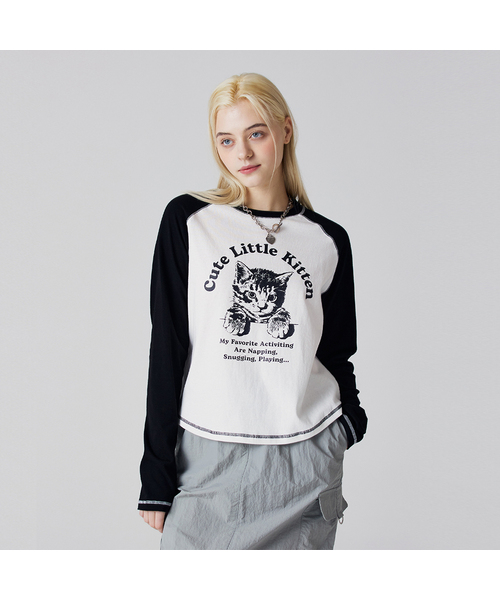 AWESOME STUDIO(オーサムスタジオ)の「ラグランスリーブネコTシャツ アイボリー(Tシャツ/カットソー・レディース・その他・FREE)」の1枚目の写真