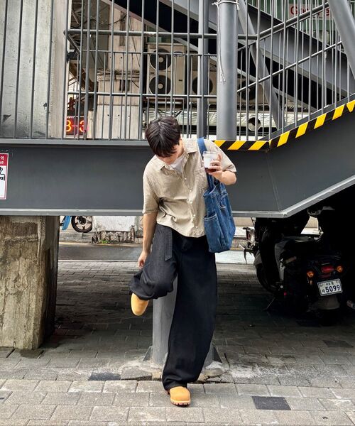LEARVE(ルアブ)の「セグメントチェッククロップシャツベージュ(シャツ/ブラウス・メンズ・その他・LARGE/X-LARGE/MEDIUM)」の3枚目の写真