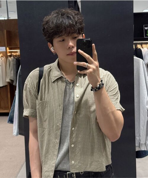 LEARVE(ルアブ)の「セグメントチェッククロップシャツベージュ(シャツ/ブラウス・メンズ・その他・LARGE/X-LARGE/MEDIUM)」の6枚目の写真