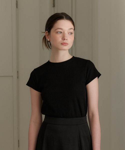 YUPPE(ヨッペ)の「GOLGI LINE T-SHIRT_BLACK(Tシャツ/カットソー・レディース・その他・SMALL/MEDIUM)」の5枚目の写真