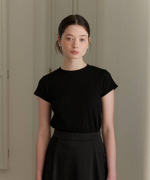 YUPPE(ヨッペ)の「GOLGI LINE T-SHIRT_BLACK(Tシャツ/カットソー・レディース・その他・SMALL/MEDIUM)」の6枚目の写真