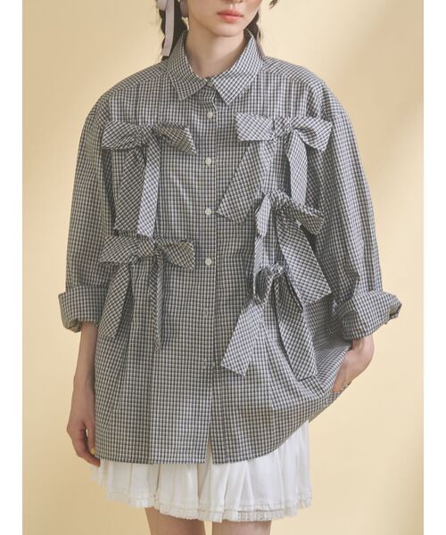 merry jenny(メリージェニー)の「bon bon ribbon shirt(シャツ/ブラウス・レディース・その他1/オフホワイト/ピンク・FREE)」の3枚目の写真