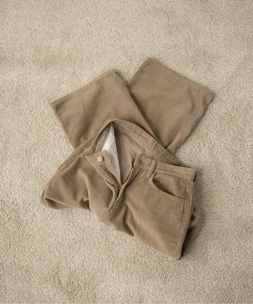 lawgy（ラウジー）の「straight corduroy pocket pants / ストレートコーデュロイポケットパンツ（その他パンツ・レディース・ブラウン/ベージュ/アイボリー・FREE）」の14枚目の写真