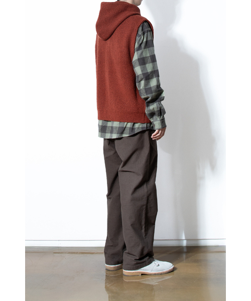 HORLISUN(ホーリーサン)の「Acorn Boucle Hood Knit Cardigan Vest Melange Brick(ベスト・メンズ・その他・MEDIUM/LARGE)」の10枚目の写真